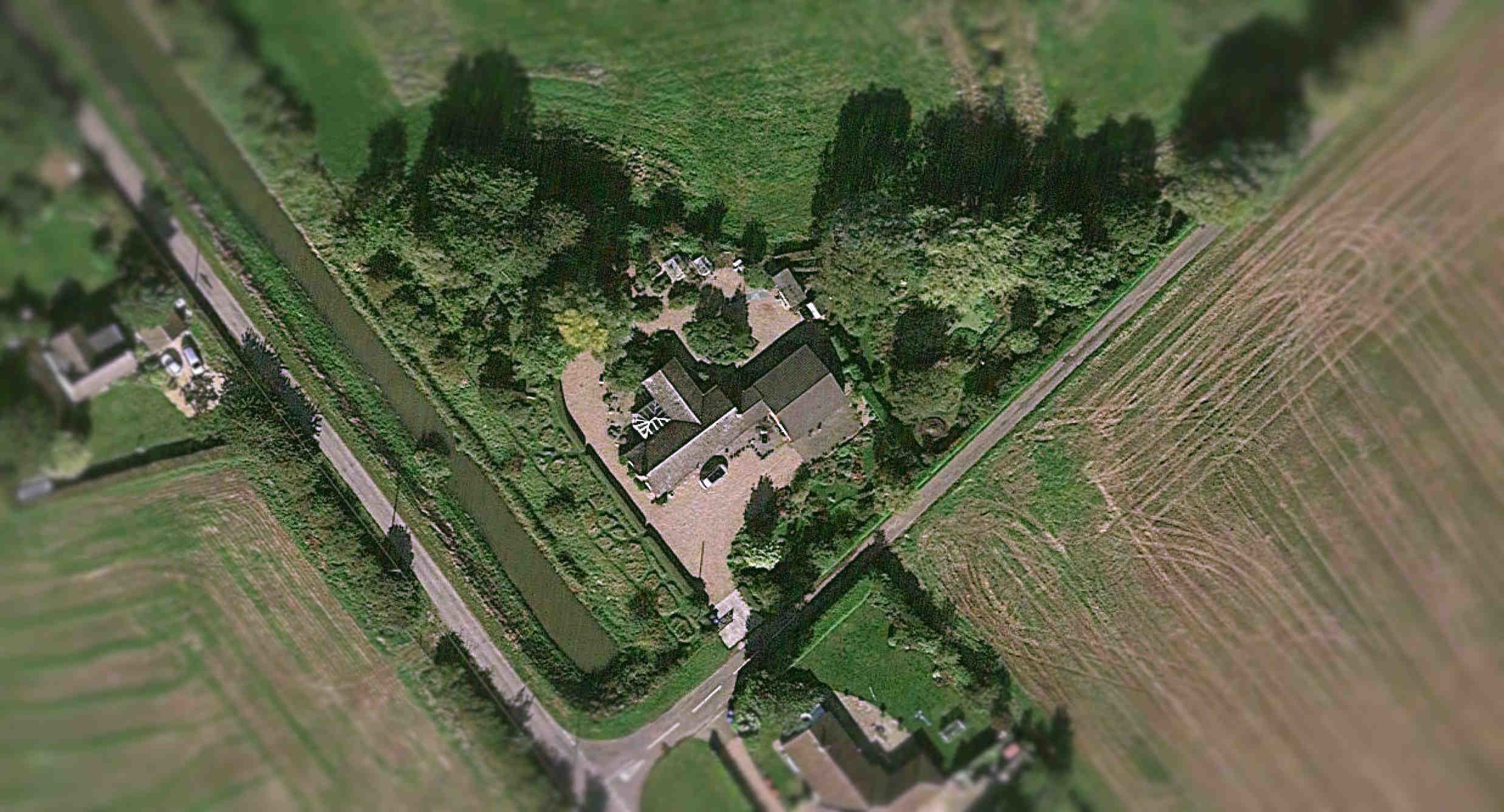 Aerial photograph of Windmill Lodge